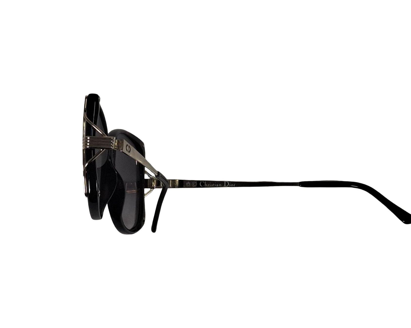 Occhiali & Lenti: VINTAGE Sonnenbrille mit Etui – Usato da Wil SG venduto da Restwert_Wil 4