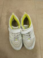Turnschuhe Gr. 35