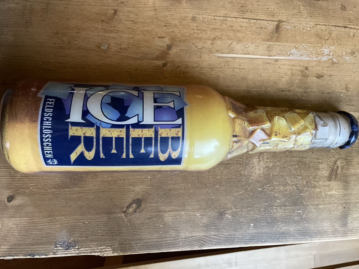 Lustres & lampes de plafonds: Flaschenlicht Leuchtstoffröhre – Défectueux à Glarus par adiweb007 2