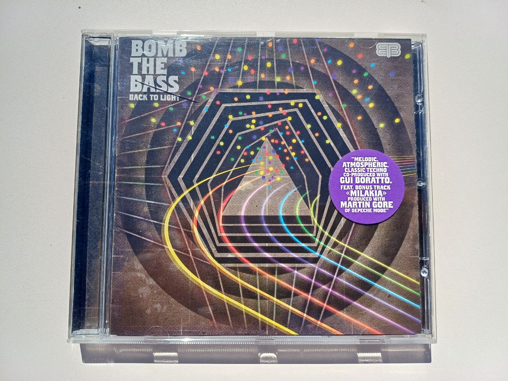 CD: Bomb the Bass "Back to light" CD – Nuovo (secondo la descrizione) da Begnins venduto da Drastic-Sound