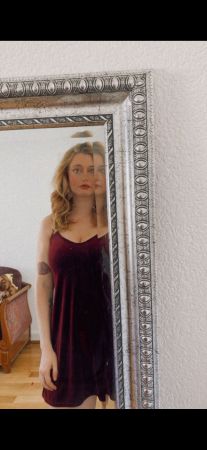 Robe velours Missguided bordeaux (S'adapte du 34 au 44)