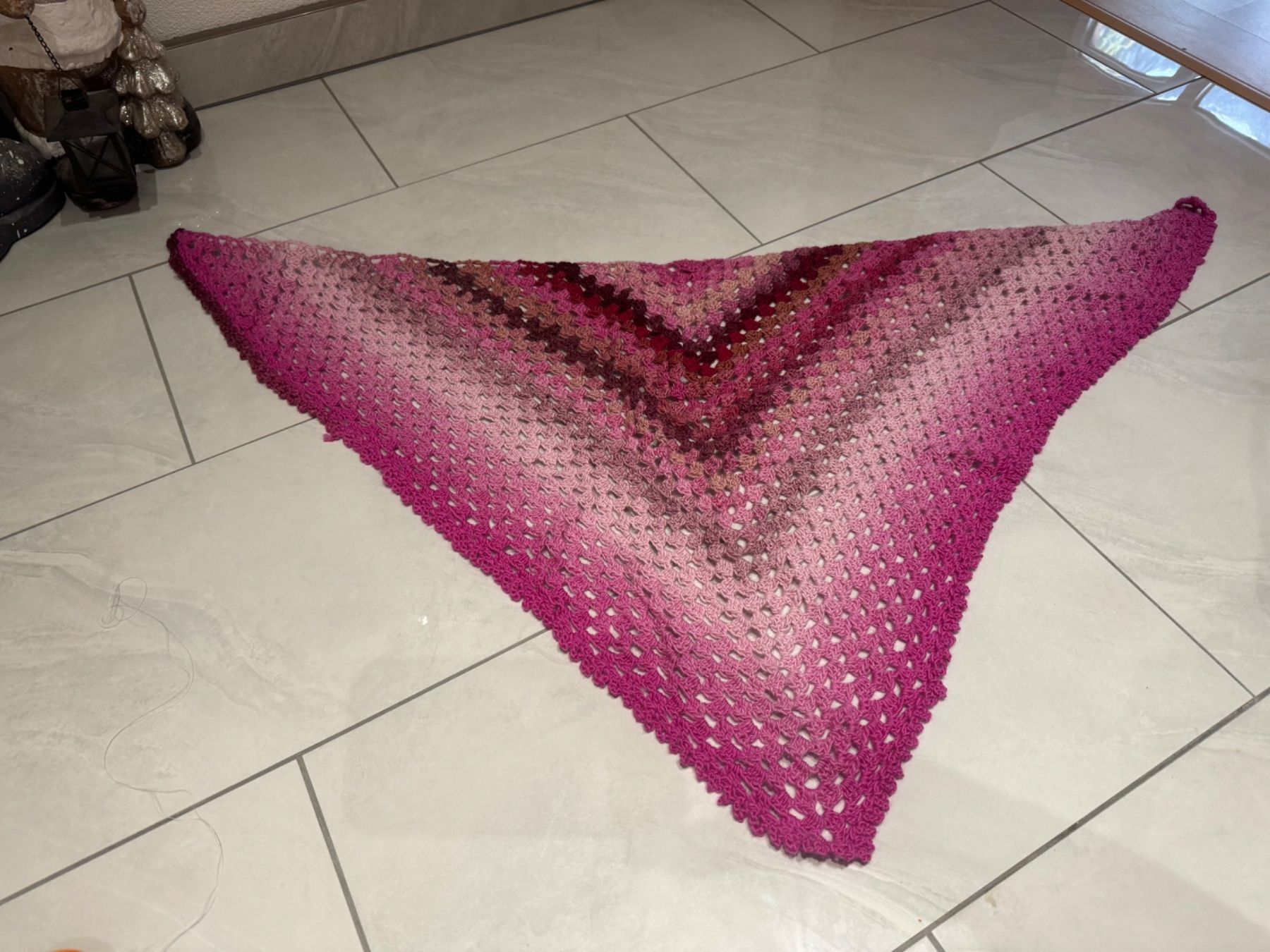 Foulard & Sciarpe: Scialle di lana 2 – Nuovo (secondo la descrizione) da Broglio venduto da lory00