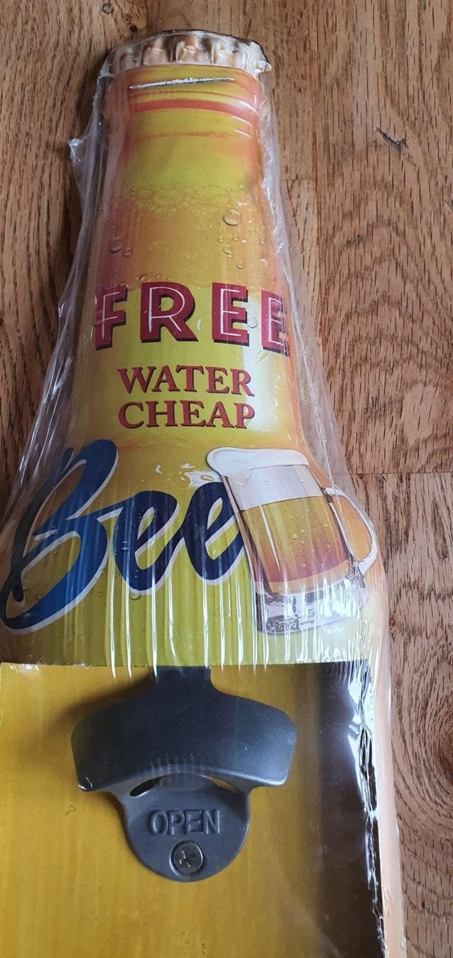Schilder: Blechschild  FREE BEER – Gebraucht aus Flawil von Naphtali 1