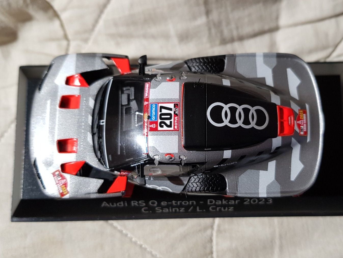 Modellini d'auto: Audi Rs Qe-tron E2 C.Sainz Rally Dakar 2023 – Nuovo e nell'imballaggio originale da Fribourg venduto da 911cc 1