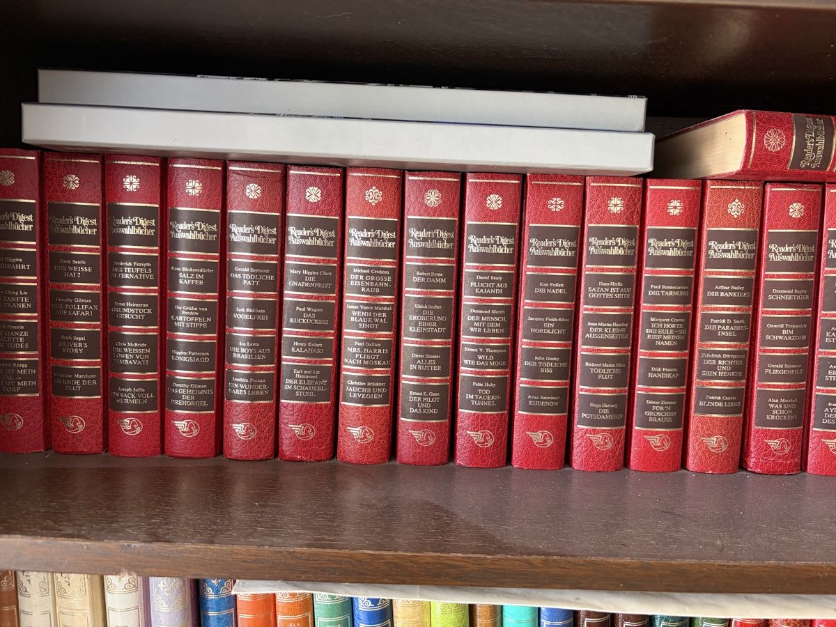 Livres: Reader's Digest Sammelbände rote Einbände, 15 Stck – Neuf (Voir description) à Heimberg par Blackwitch