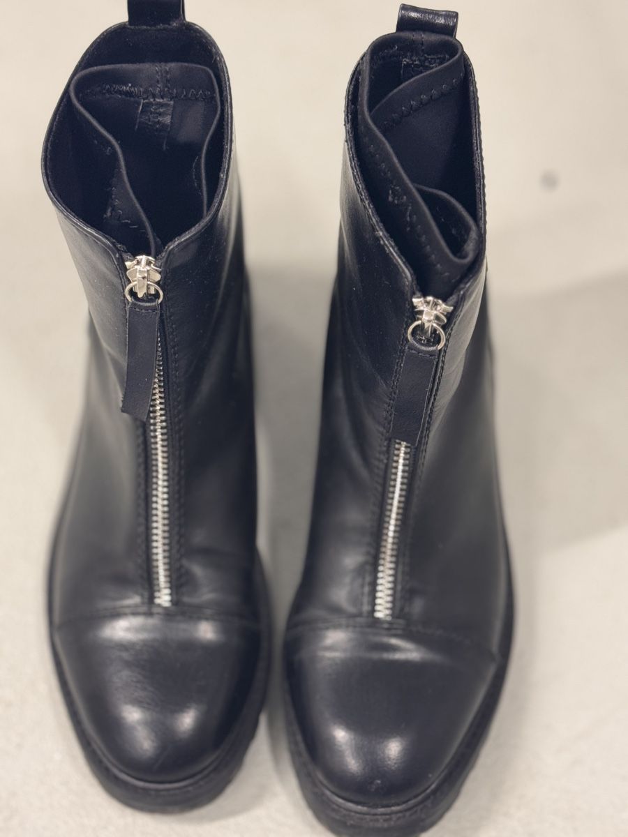 Chaussures femmes: Black Ankle Boots, Zip-Up, Size 37 – D'occasion à Zürich par Tanja_G88