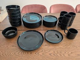 28 teiliges Geschirrset (Gebraucht)