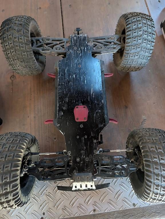 Thunder Tiger RC Modellbau: Thunder tiger mt4 – Gebraucht aus Ersigen von alocin62 3