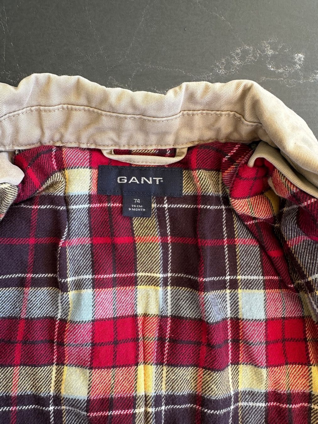 Gant Vestes & Manteaux: GANT Jacket, Size 74, 9 months Beige – D'occasion à Kloten par gab_jl5l 1