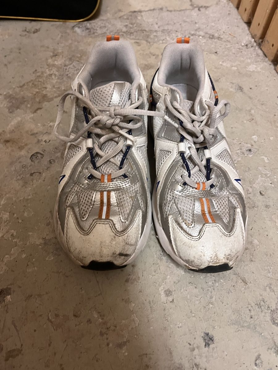 Scarpe da donna: Sneakers – Usato da Zürich venduto da AlineCr