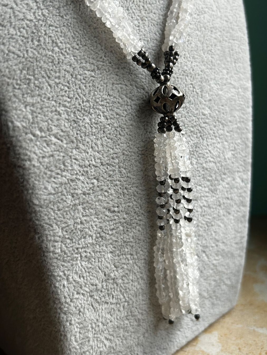 Catenine: Weiss Kette Monstein Silber Anhänger – Usato da Basel venduto da bellespirit 2