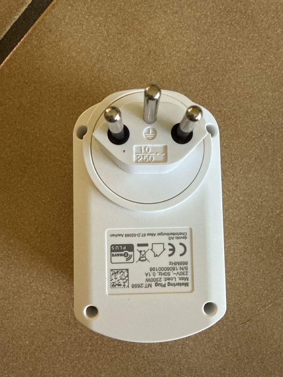 Spine: Devolo MT-2658 Prise intelligente Z-Wave Plus – Usato da Payerne venduto da inh_ypm8 1