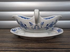 Hutschenreuther Zwiebelmuster Sauciere mit Unterteller