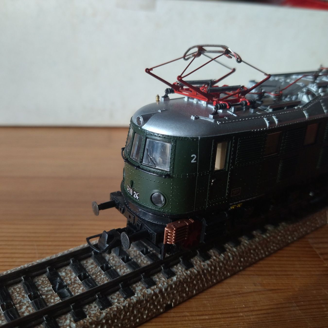 Roco Modellini di ferrovie: Roco Lok 43972 (898) – Usato da Basel venduto da BeanieUp 2