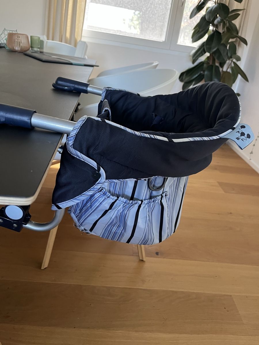 Chaises hautes: Tischsitz ABC Design – D'occasion à Dübendorf par helenlisa