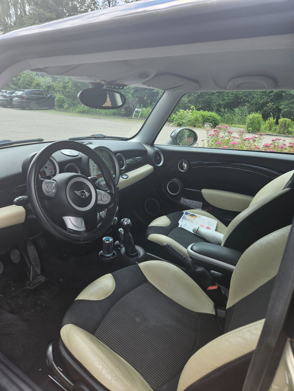 Mini Autos: Mini Cooper 2010 (R56 - 1.6l) – Gebraucht aus Opfikon von marlboro_smoker 3