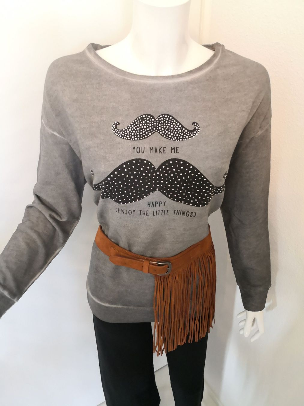 Mango Maglioni & Felpe: 🤩MANGO PULLOVER GRAU & STRASS NEU & D&G P. – Nuovo (secondo la descrizione) da Olten venduto da Naja-Twins-Twins 1