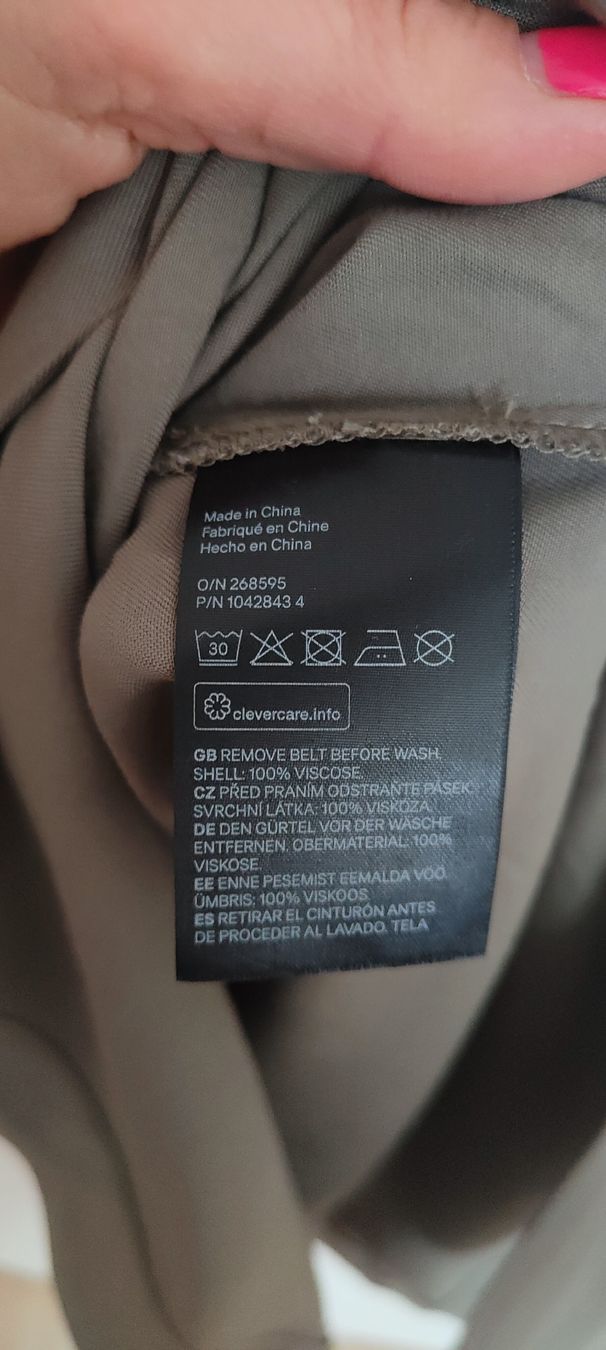 H&M Vestiti: langes Kleid – Nuovo (secondo la descrizione) da Effretikon venduto da jeb_l9k5 4