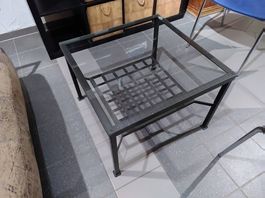 Glas-Couchtisch, Metallgestell Pulverbeschichtet
