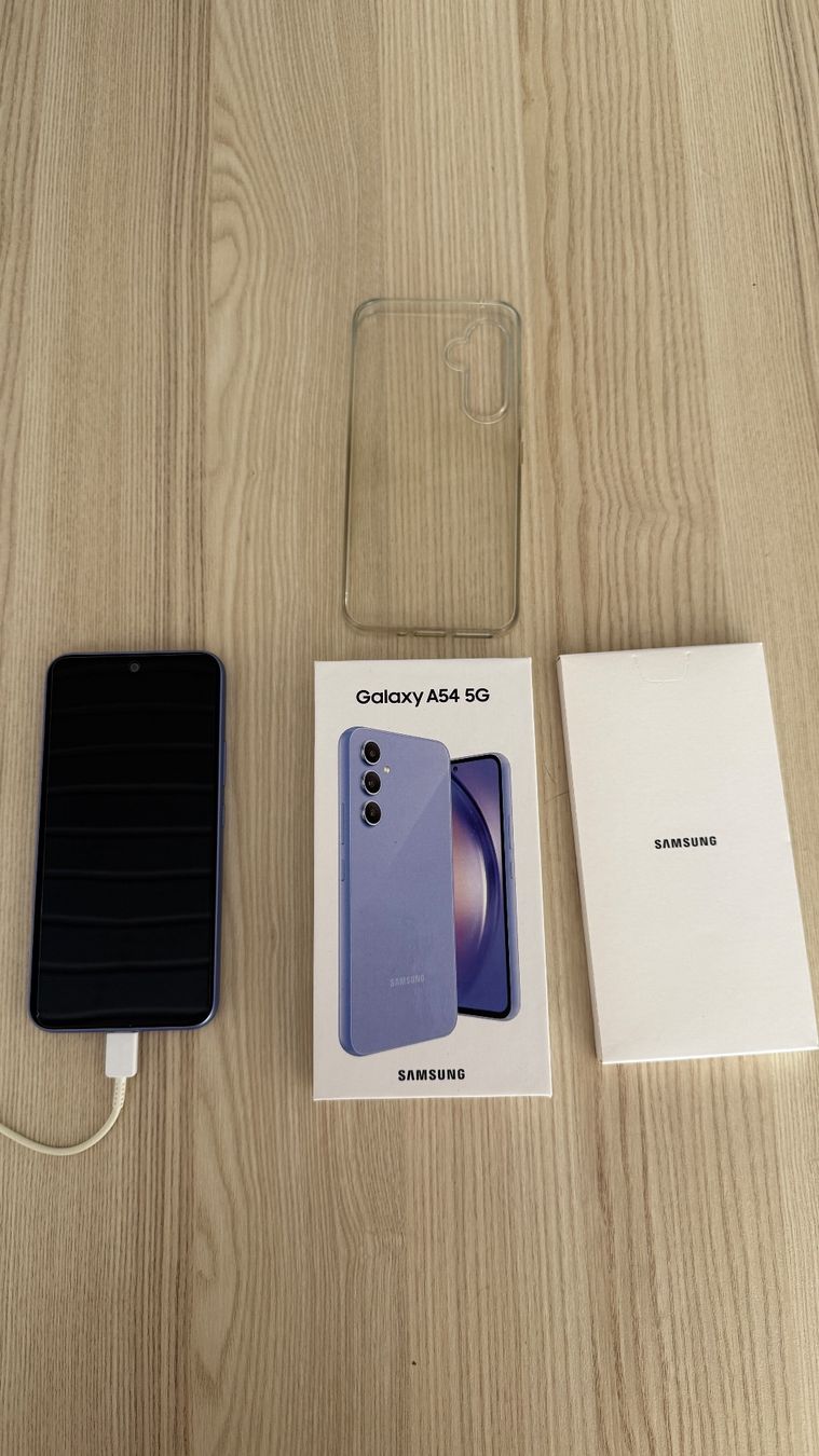 Samsung Telefoni cellulari / Smartphones: Samsung A54 5G Violet 8GB/128GB – Usato da Yverdon-les-Bains venduto da _sabrinah_