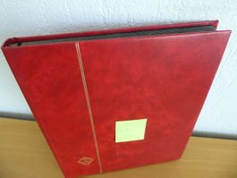 Interessantes Album Schweiz mit 32 Seiten Inhalt