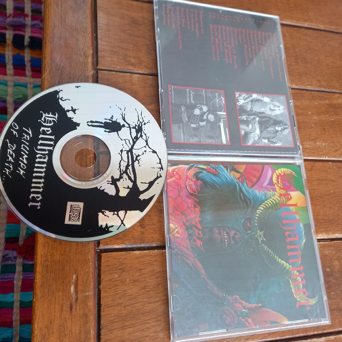 CD: hellhammer- triumph... – Usato da St-Cergue venduto da VeganWarrior