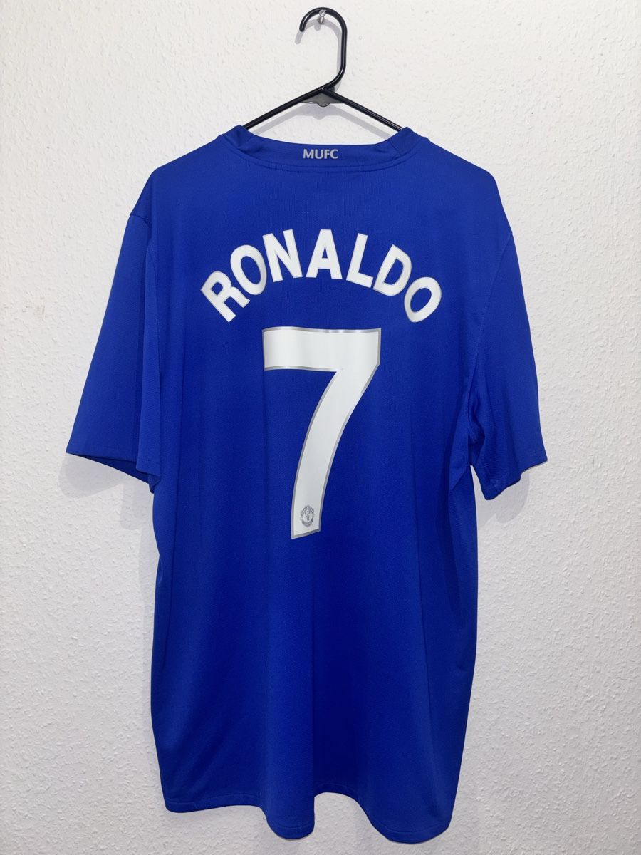Leibchen & Hosen: Manchester United 2008 Ronaldo – Gebraucht aus Le Grand-Saconnex von HelveKits 1