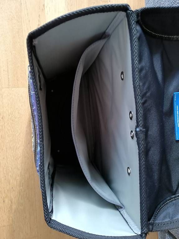 Borse & Zaini: Schulrucksack Police – Usato da Heimberg venduto da Magicwomen 3