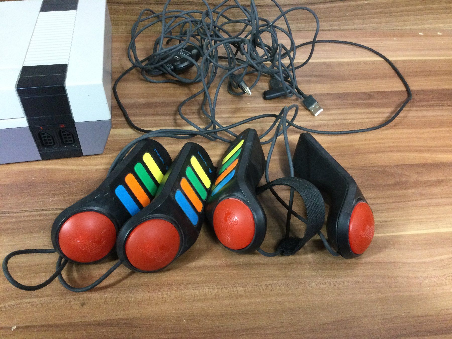 Nintendo Konsolen: Gebrauchte Nintendo plus Buzz Controller Set – Gebraucht aus Wangen SZ von kuriosum12 2