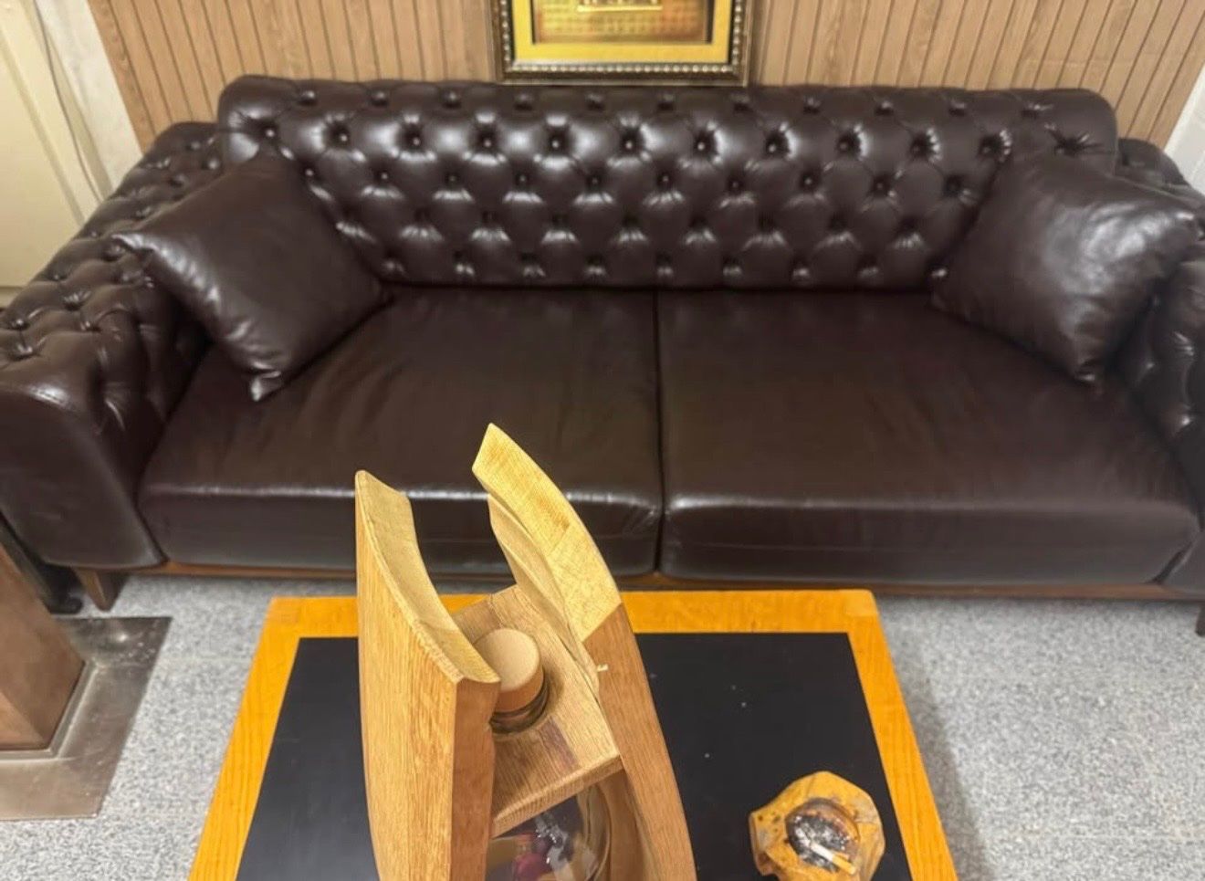 Sofas: Leder Sofa Chesterfield Look – Gebraucht aus Lätti von Gmgm 3
