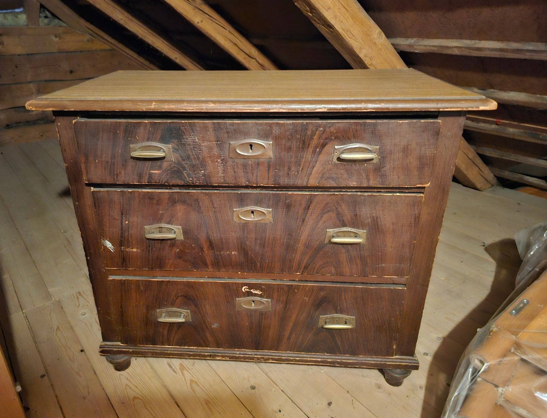 Commodes: Alte Kommode – D'occasion à Rain par Rasala3