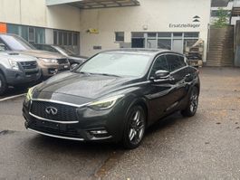 Infinity q30 4x4