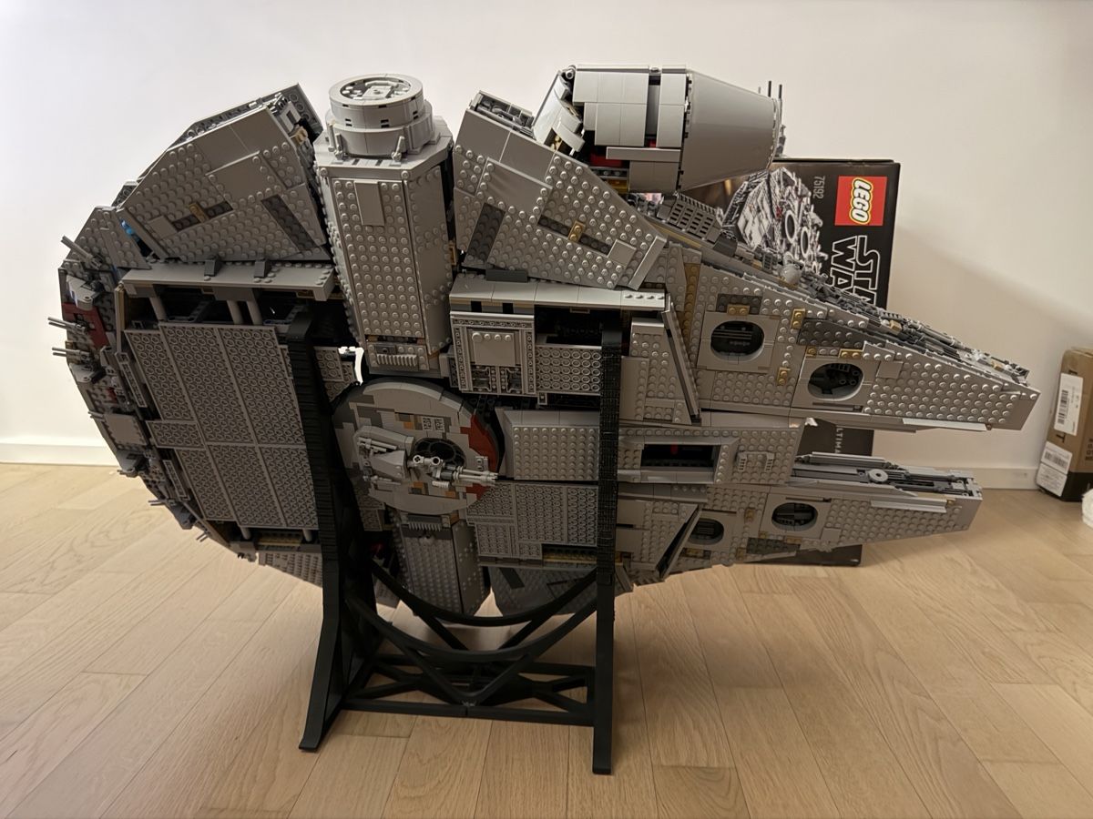 Lego Baukästen: LEGO Star Wars 75192 UCS Millennium Falcon – Gebraucht aus Kriens von matthiasettlin 3