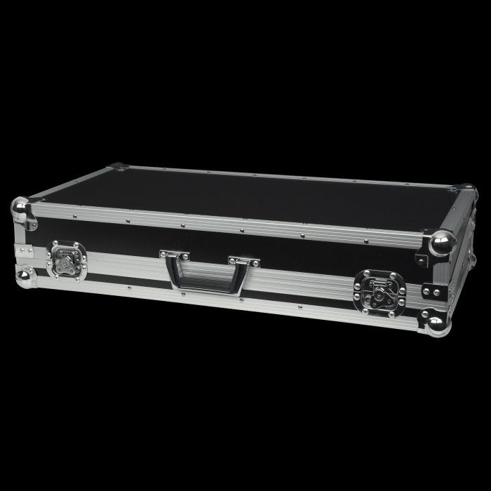 Showtec Sistema di controllo: Showtec ColorCue 4 - LED-DMX-Controller mit Koffer – Nuovo (secondo la descrizione) da Münchenstein venduto da Licontrol 5