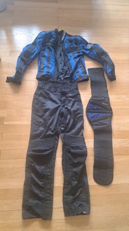 Motorradbekleidung Damen Textil Jacke Hose Protektoren!
