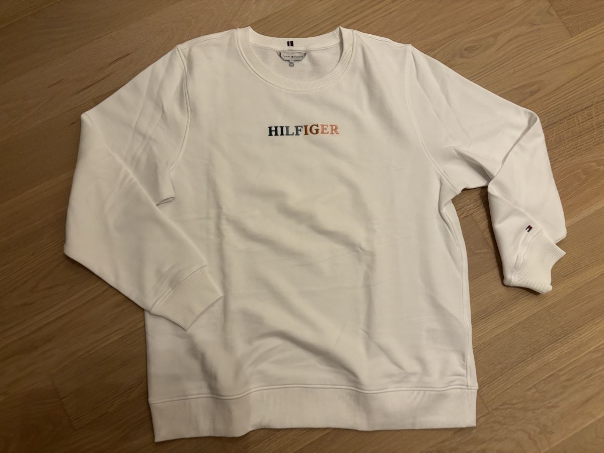 Tommy Hilfiger Pulls & Sweat-shirts: Pullover Tommy Hilfiger XXL weiss – Neuf (Voir description) à Gwatt (Thun) par Bioethanol01