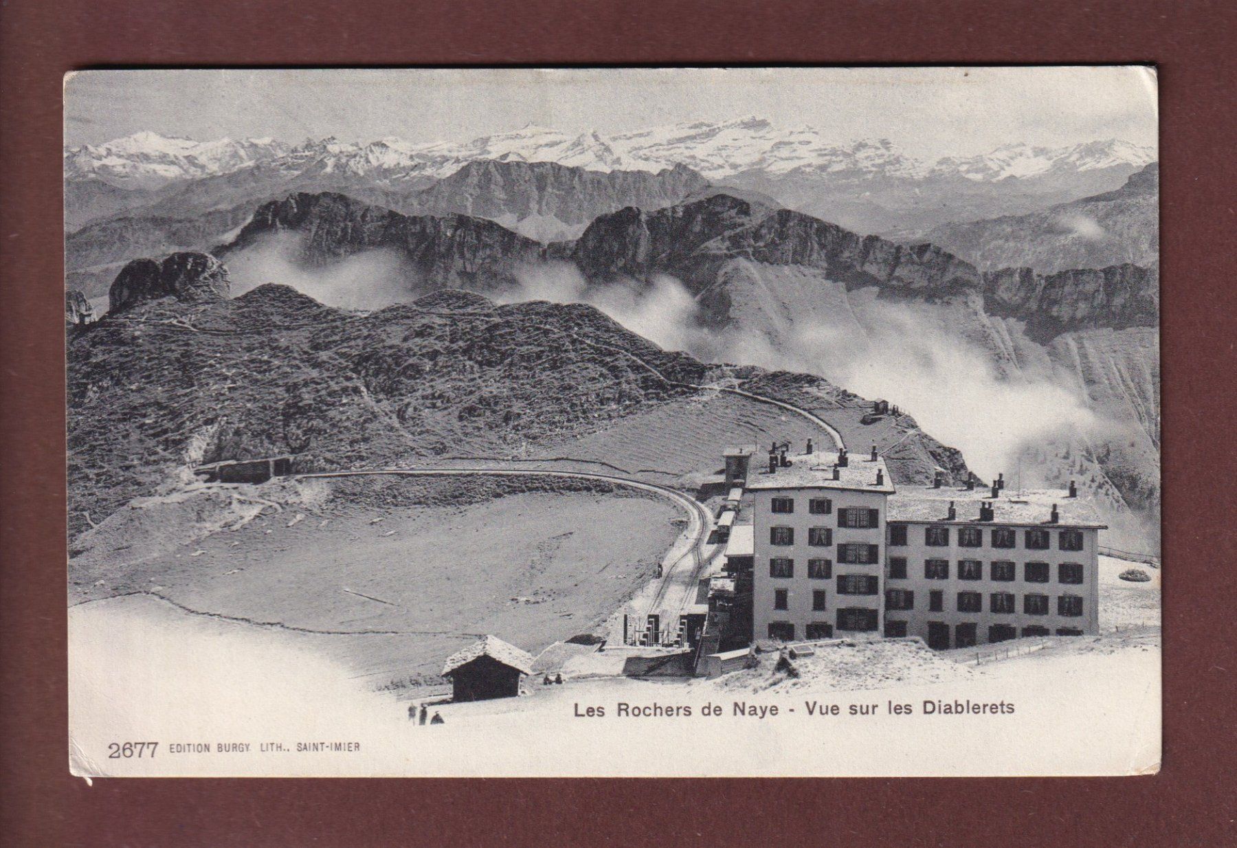Cartoline postali: ROCHERS DE NAYE - Hôtel - Train – Usato da Pully venduto da nicecards
