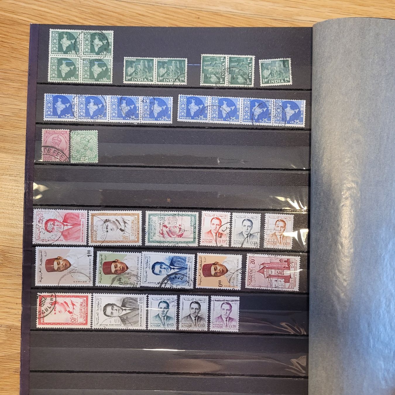 Tous les timbres: Album mit Marken – D'occasion à Biel/Bienne par Destockweb 8