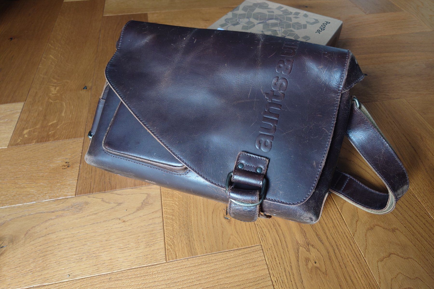 Aunts & Uncles Taschen: Aunts & Uncles Ledertasche, Braun – Gebraucht aus Stäfa von SirBobbey