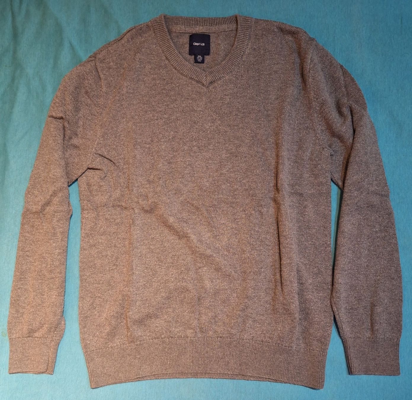Gap Pullover & Sweatshirts: Pullover Gap Kids – Gebraucht aus Volketswil von nibin99