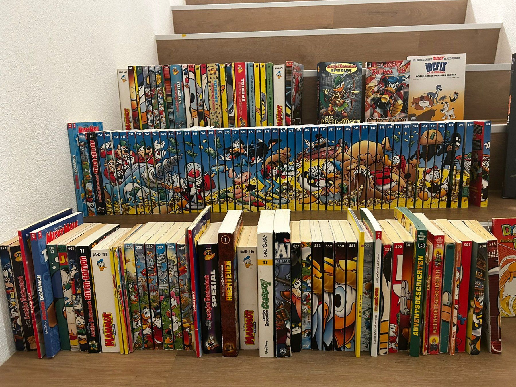 Fumetti: 137 Disney Comics Lustiges Taschenbuch - 9 eingeschweisst – Usato da Uitikon Waldegg venduto da wohnungvogelsang 3