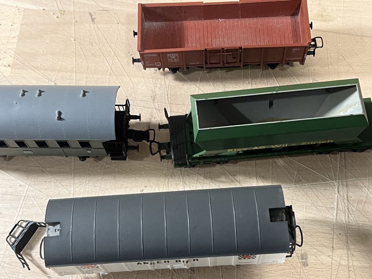 Modellini di ferrovie: Div Wagen Gleichstrom – Usato da Dübendorf venduto da Troggy