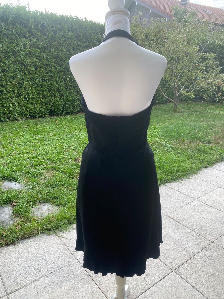 Max Mara Vestiti: Robe dos nus vintage Max Mara – Usato da Carouge GE venduto da lia_t7zd 1