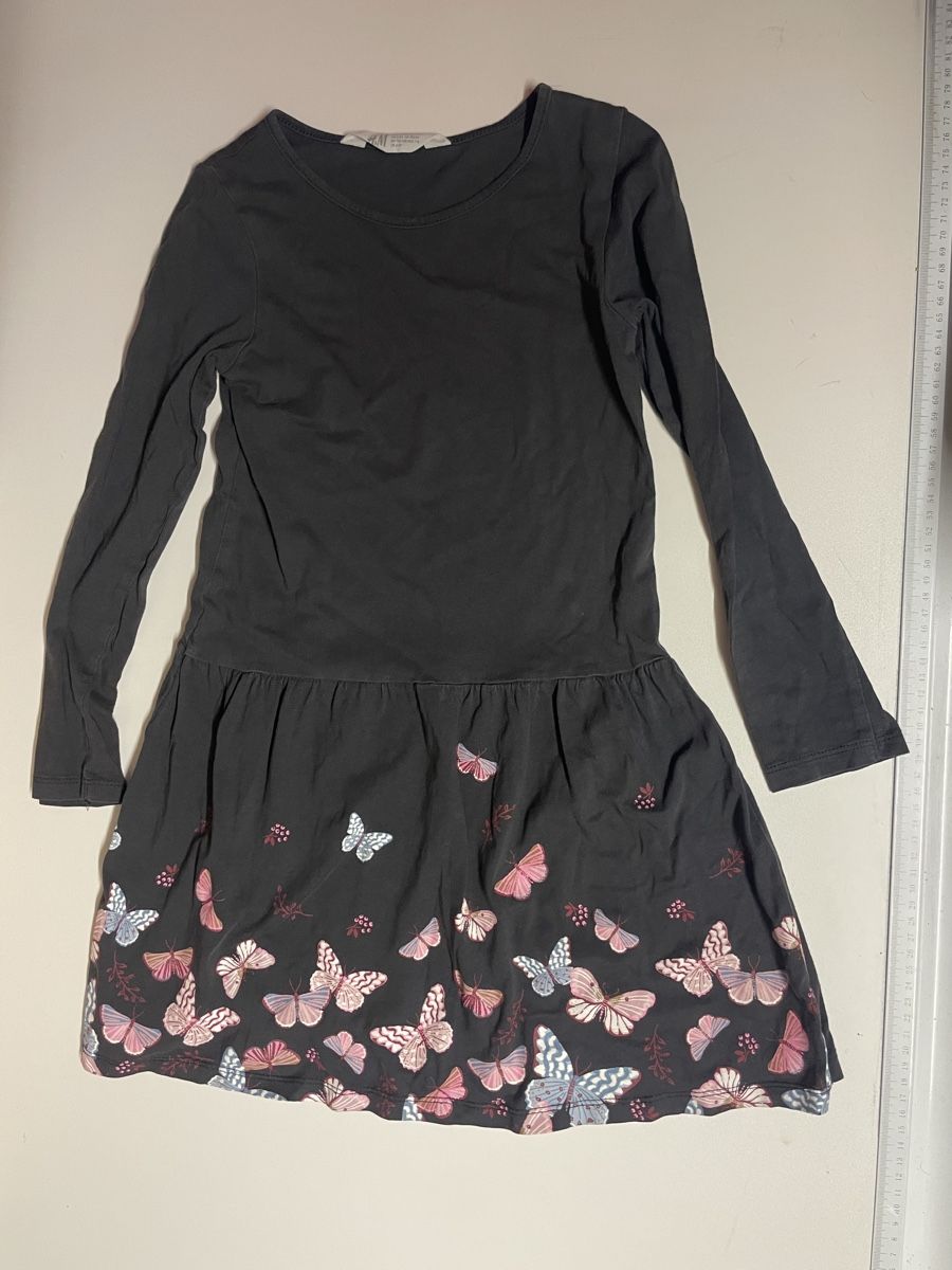 Lotti & Set di vestiti: Mädchenkleiderpaket 122/128 – Usato da Winterthur venduto da Ccity 6