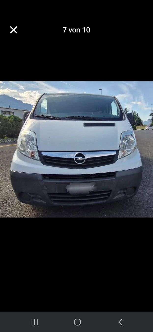 Opel Automobili: Opel Vivaro Tour 20TD Limousine blanc 2007 – Usato da Schlieren venduto da Schneider_sl7