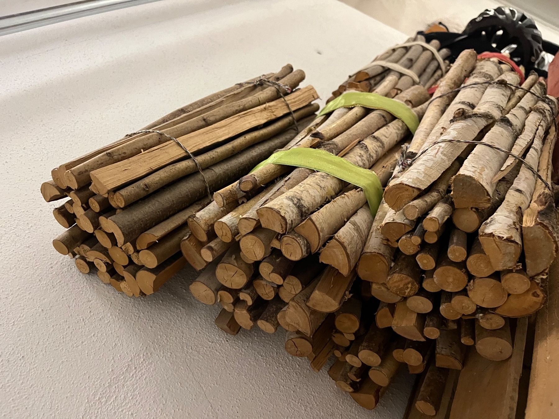 Articles en bois: Diverse Holzbürdeli holzburden – D'occasion à Rüdlingen par Lichee 1
