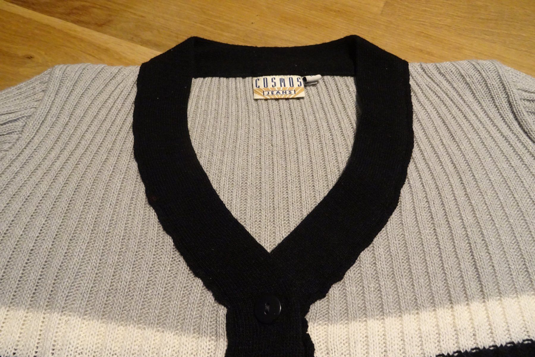 Pullover & Sweatshirts: Strickjacke Gr. M – Gebraucht aus Urtenen-Schönbühl von Lari1 1