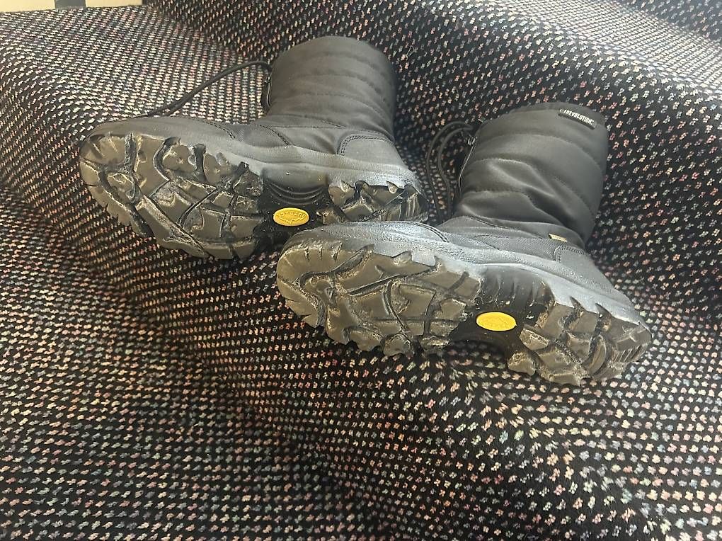 Scarpe da donna: Schneeschuhe / Winterschuhe – Usato da Zürich venduto da yan_r7k6 2