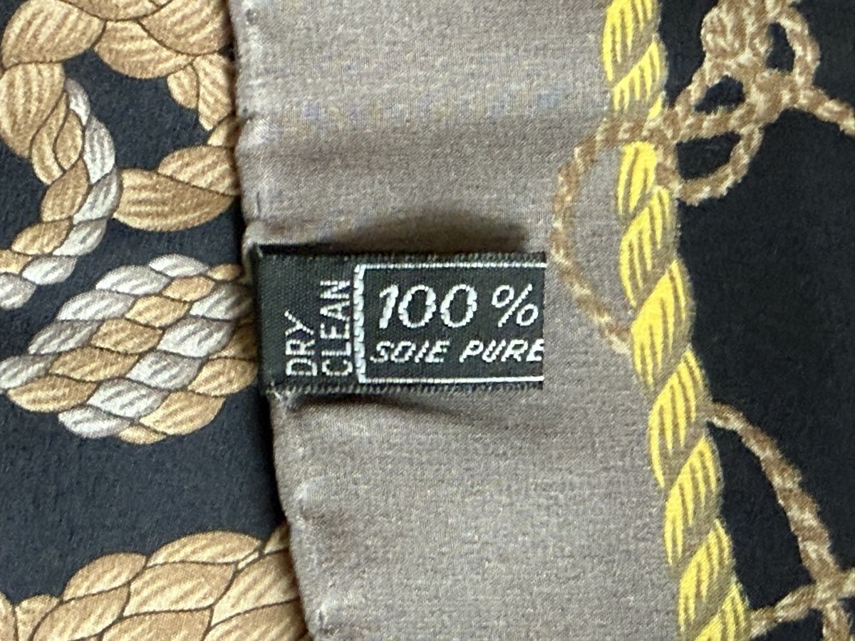 Bally Foulards, Tücher & Schals: Bally Seidentuch  – Gebraucht aus Zürich von daki81 2