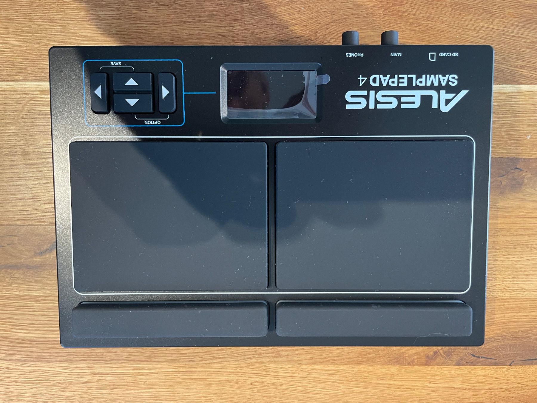 Alesis Instruments de musique: Alesis Samplepad4 – Neuf avec emballage d'origine à Geuensee par beni_the_animal 2